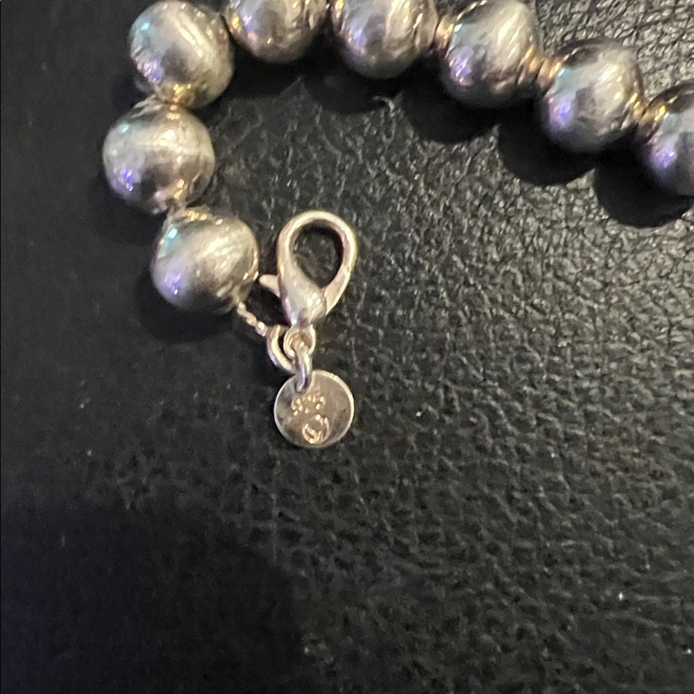 Elegant Silver Beaded Necklace and Bracelet Set - Picture 2 of 3